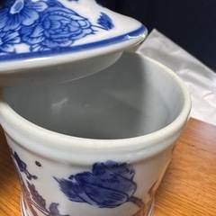 陶器小物入れの画像