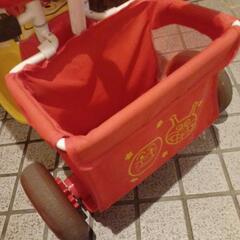 アンパンマン三輪車の画像