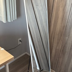 全身鏡の画像