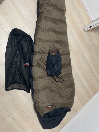 ナンガ（NANGA）寝袋600DX