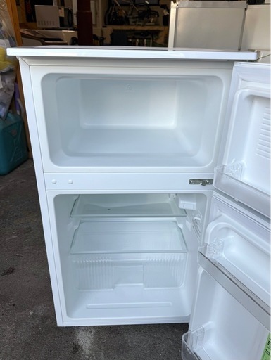 札幌市内配送可 【6ヵ月保証付き】 22年製 comfee' コンフィー 90L 2ドア小型冷蔵庫 RCT90WH/E 右開き