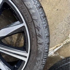 BRIDGESTONE BRIZZAK VRX 215/50R17 スタッドレスの画像