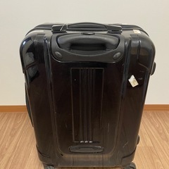 キャリーバッグの画像