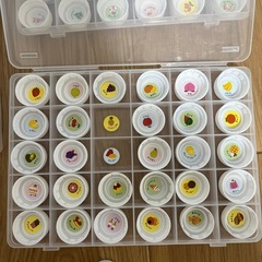 手作りおもちゃ　パズル　ペットボトルキャップの画像