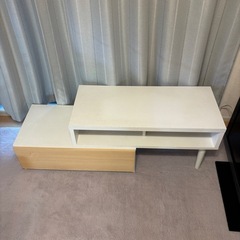 テレビ台の画像