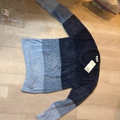 グラデーションニットの画像