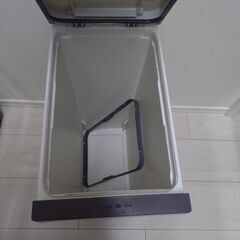 20L ゴミ箱の画像