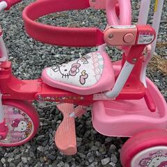 キティちゃんの三輪車の画像
