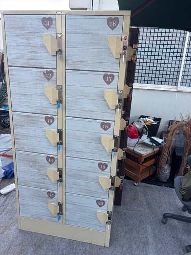 10人用ロッカー