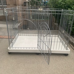 ペット　犬　他ゲージ
の画像