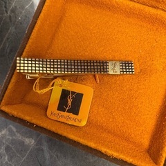 【YSL】ネクタイピンの画像