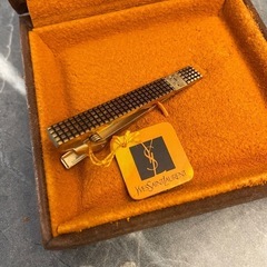 【YSL】ネクタイピンの画像