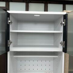 ★リユースのサカイ高崎店★TJ12483  食器棚 白黒 H177.5×D45×W59.8 クリーニング済みの画像
