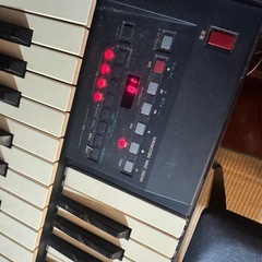 YAMAHA エレクトーン Electone EL-100 椅子付き 液晶ディスプレイ ピアノ　鍵盤　動作確認済の画像