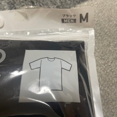 UNIQLO Tシャツ
の画像
