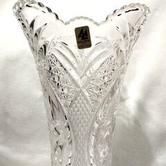 【未使用】クリスタルガラス製花瓶　高さ25cmの画像