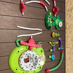 はらぺこあおむし　アクティビティジャンパー　エリックカール　ジャンパルー　子供の画像