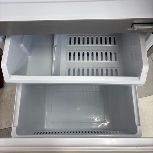 ★リユースのサカイ千葉中央店★期間限定割引有 AQUA 冷蔵庫　22年製　126L TC4207