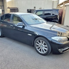 BMW/523i/車検令和8年6月の画像