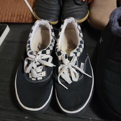 8/19まで！VANSスニーカー adidas スニーカー まとめ売りの画像