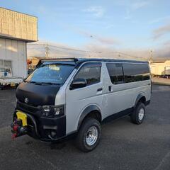 H17年式 ハイエース レジアスエース 希少1型 4WD 2.5Lディーゼルターボ！ リフトアップ ボディリフトの画像