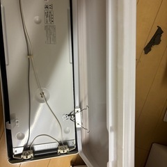 横長蛍光灯の画像