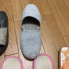 スリッパ
の画像