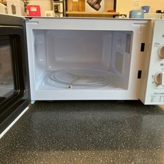 H2508-143 Haier 電子レンジ JM-17J-60 2022年製 動作確認済み キズ汚れ有りの画像