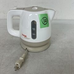 ティファール 電気ケトル BF805 0.8L 1250W 白色 動作確認済 電気湯沸器 T-fal APRECIA キッチン家電 湯沸かし 10 Y2078の画像
