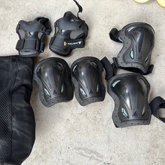 インラインスケートROLLERBLADE MAXXUM 90 25cmの画像