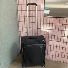 samsonite🔴キャリーバッグの画像