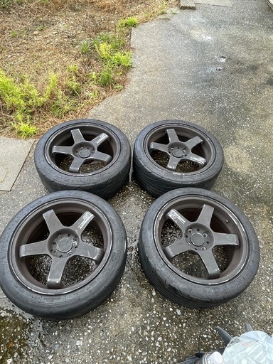 180SXのタイヤ4本