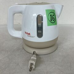 ティファール 電気ケトル BF805 0.8L 1250W 白色 動作確認済 電気湯沸器 T-fal APRECIA キッチン家電 湯沸かし 16 Y2084の画像