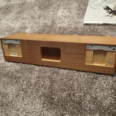 無印　壁に付けられる棚の画像