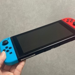 Switch 本体の画像