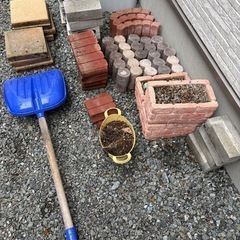ブロック　レンガ　植木鉢セットの画像