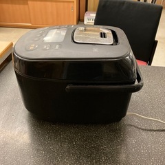 H2508-144 IRIS OHYAMA IHジャー炊飯器  RC-IK50-B 2020年製 ブラック 5合炊き 動作確認済み キズ汚れ有りの画像