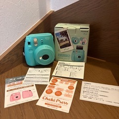 チェキ　instax mini 8+(プラス)の画像