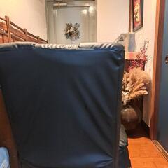 ニトリ肘つき回転コイル座椅子の画像