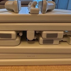 【商談中です】日本育児　ベビーゲート　キッズパーテーション　説明書付の画像