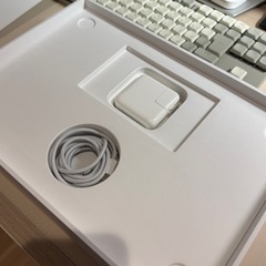 【極美品】MacBook Air 13inch M1 16GB 1TBの画像