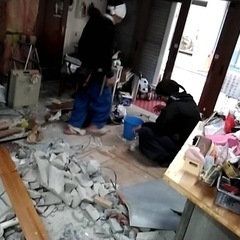 コンクリート　ブロック　ガラ　石　砂利　ジャリ　砕石　DIY セメント　土壌改善　補強　かさ増しの画像