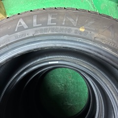 235/50-19 ALENZA LX100 4本セットの画像
