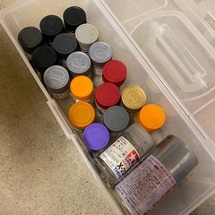 プラモデル塗料の画像