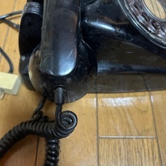昭和レトロ家電　黒電話の画像