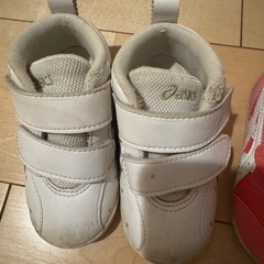 アシックス　13.5cm  2足セットの画像