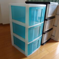 衣装ケース　無料にて差し上げますの画像