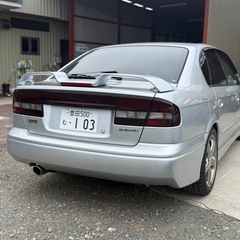 スバル　b4の画像