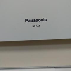 パナソニック 食器洗い乾燥機 NP-TA4  2022年製+ ラックの画像