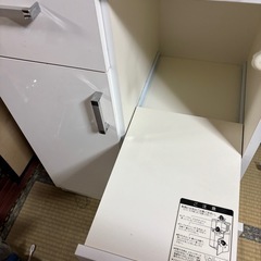 キッチンボード
の画像
